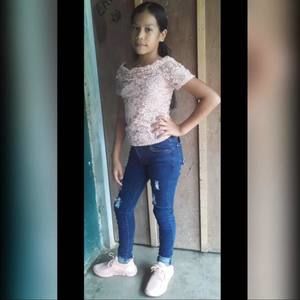 Meet your Posher, Iris